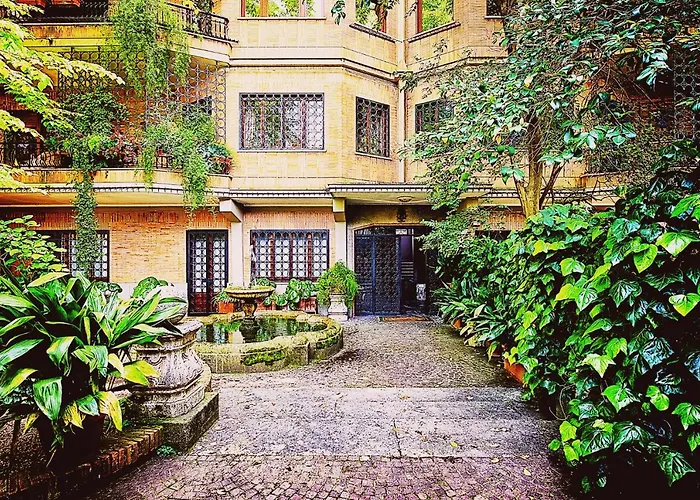 Vatican House Apartment