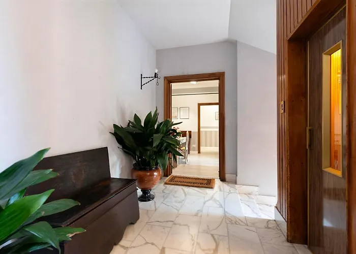 Vatican House Apartment